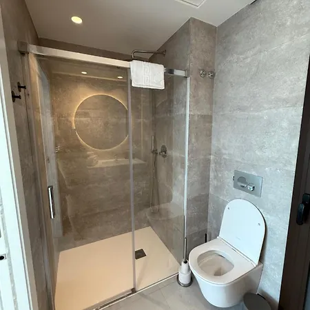 Sunset Benidorm 卡拉德费斯特拉特